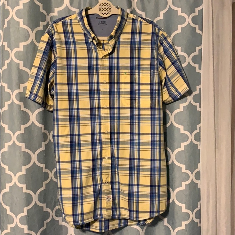 Izod Saltwater collection men’s shirt